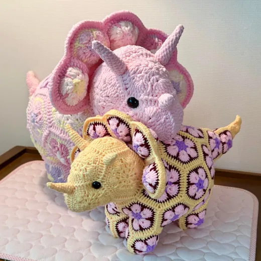 Chenille Yarn / 雪尼尔纱 · Finished Projects / 成品应用