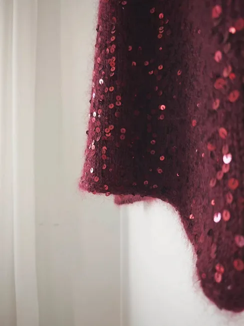 Beaded / Sequined Yarn / 串珠／亮片纱 · Finished Projects / 成品应用